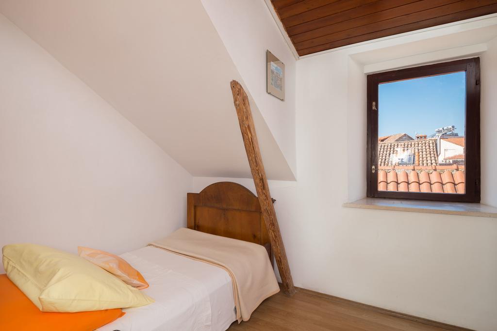 Apartment Patricia Trogir Extérieur photo