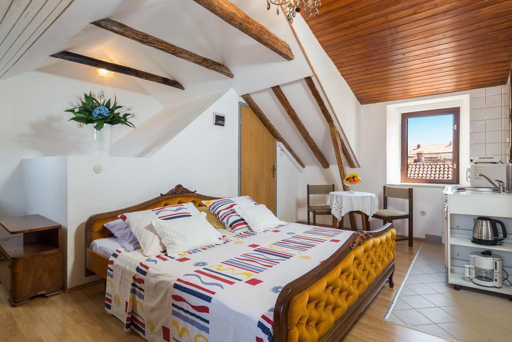 Apartment Patricia Trogir Extérieur photo