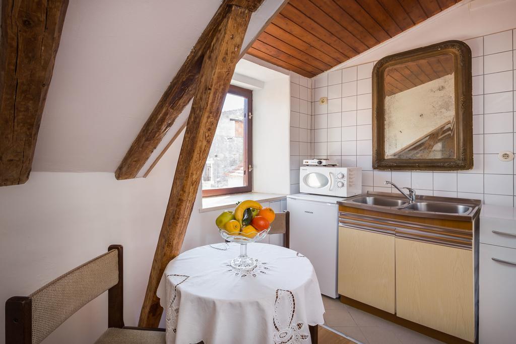 Apartment Patricia Trogir Extérieur photo